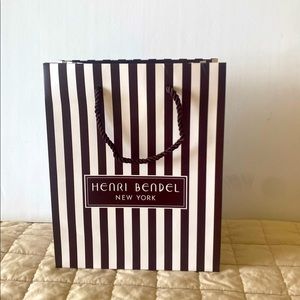 HENRI BENDEL Gift Bag